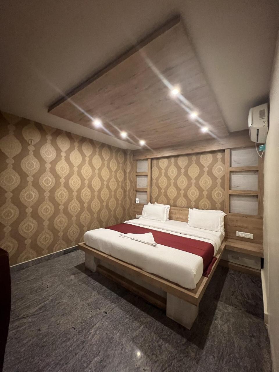 Dreamz Lodge バンガロール エクステリア 写真