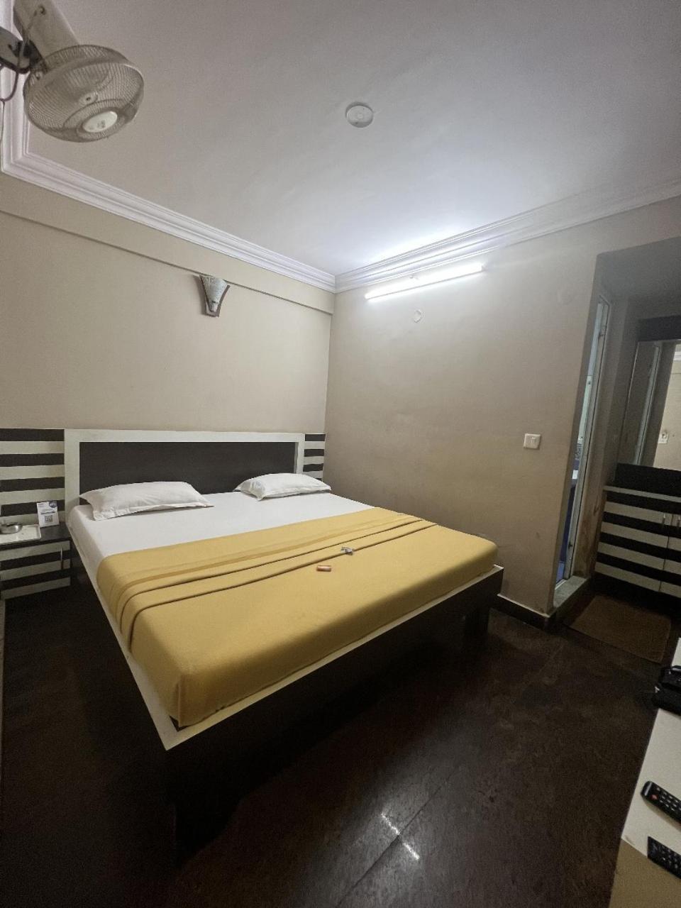 Dreamz Lodge バンガロール エクステリア 写真
